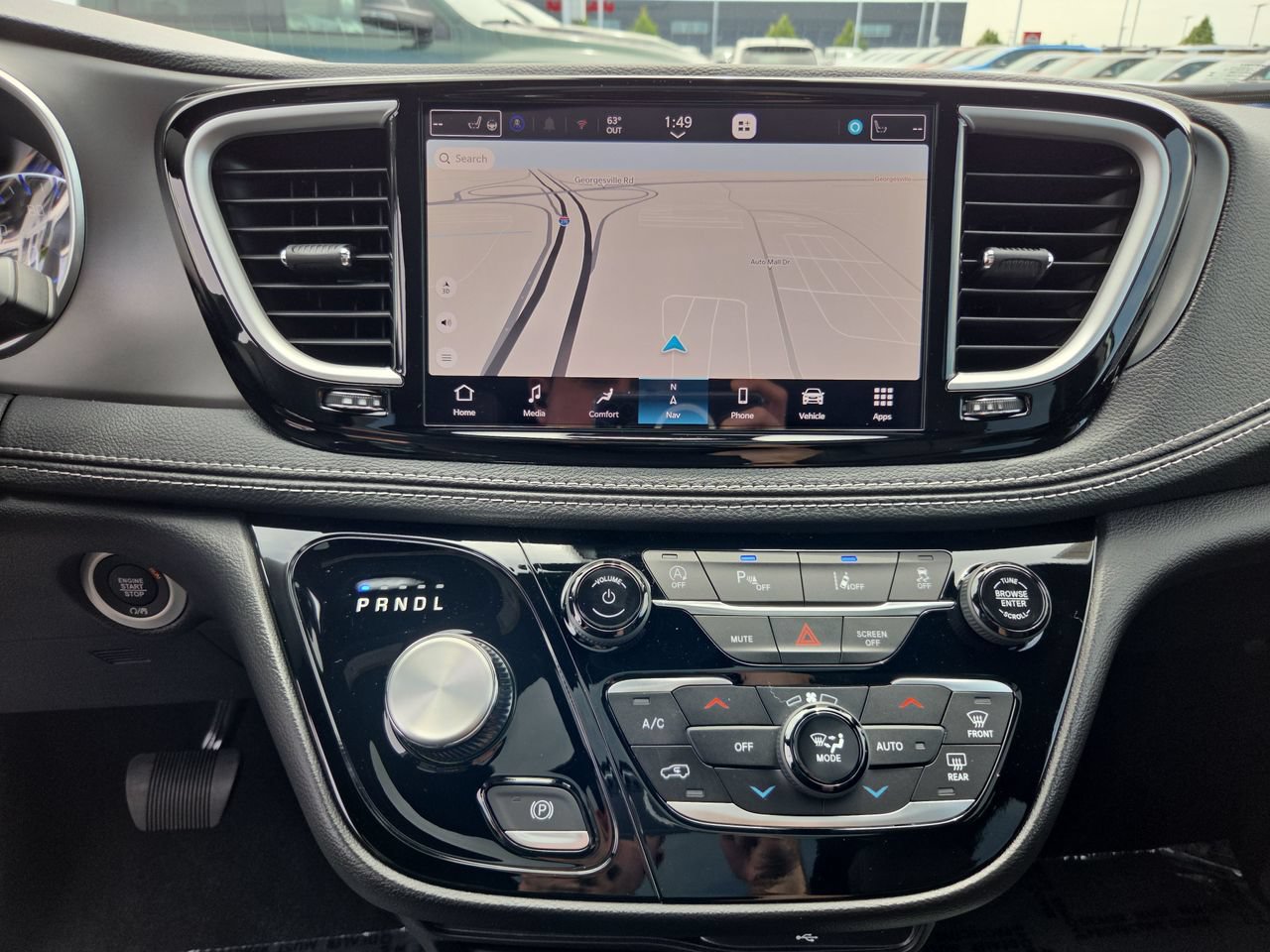 New 2027 Chrysler Pacifica Select w/ Family Tech Group FWD image 25