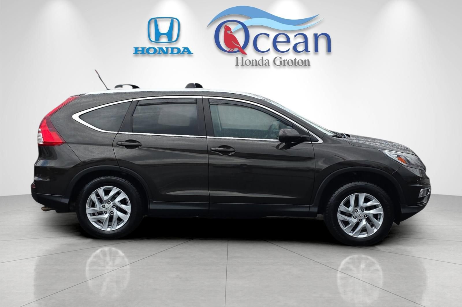 Used 2015 Honda CR-V EX image 2