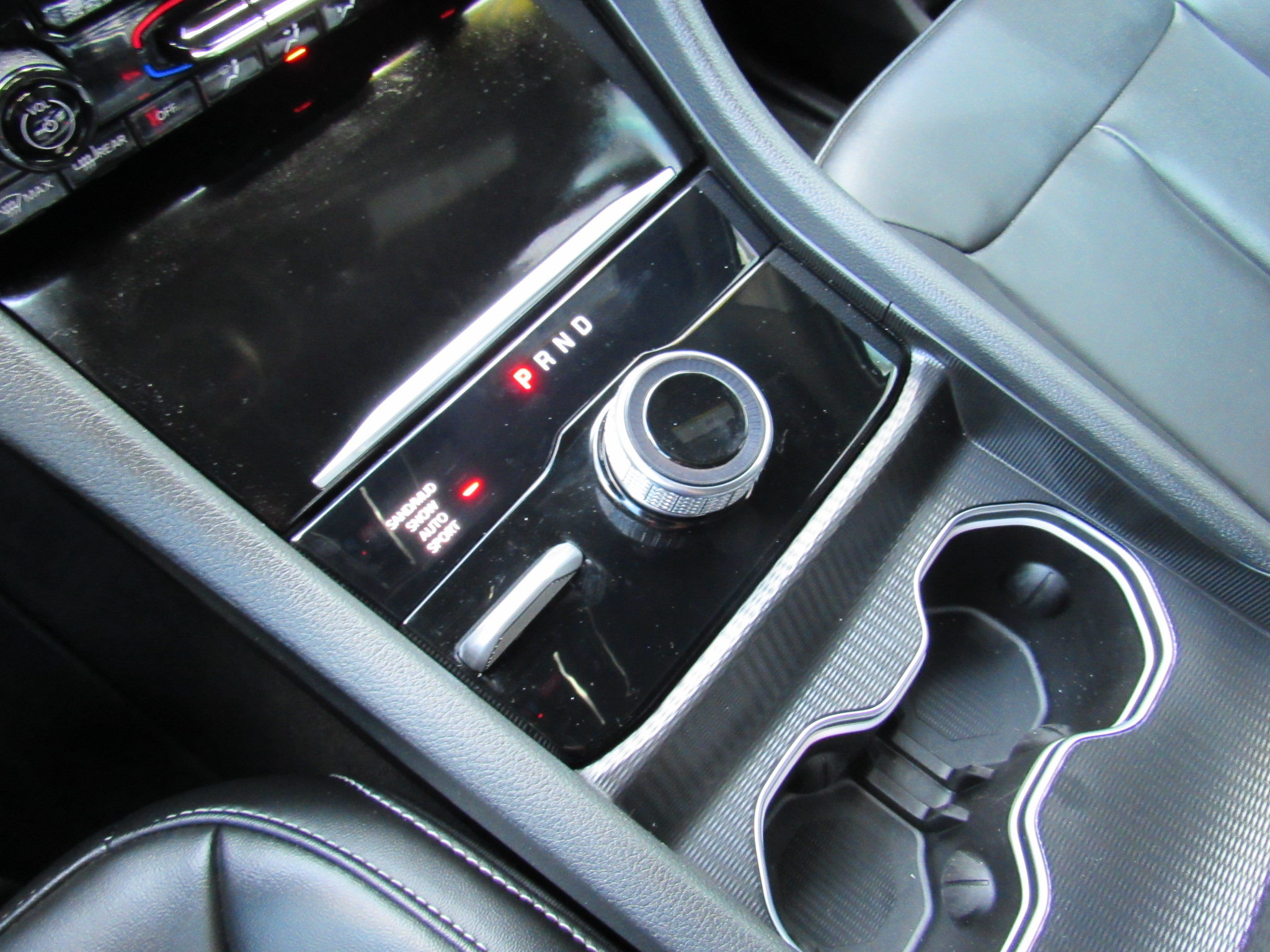 Used 2025 Jeep Grand Cherokee Limited AWD/4WD image 25