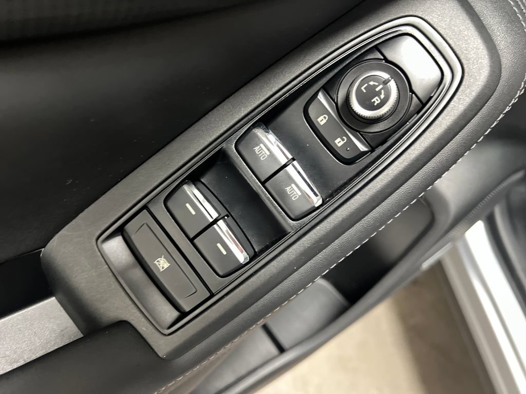 Used 2023 Subaru Forester Touring AWD/4WD image 13