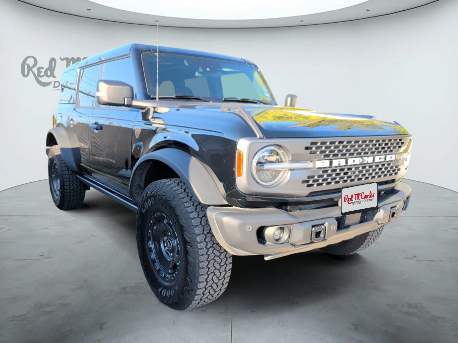 Certified 2025 Ford Bronco Badlands AWD/4WD image 3