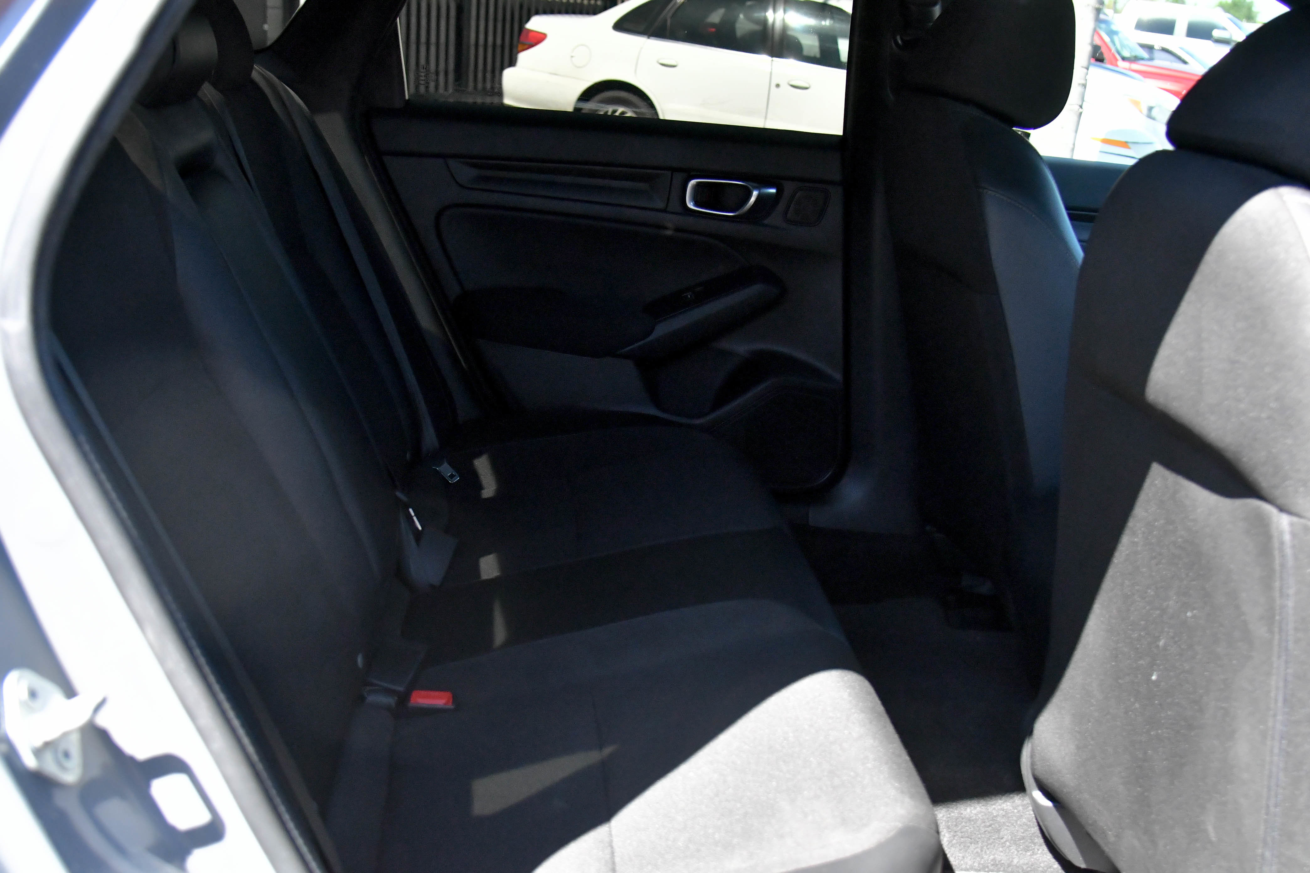 Used 2025 Honda Civic Sport image 37