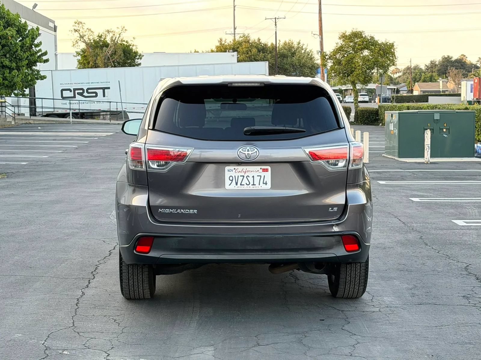 Used 2014 Toyota Highlander LE FWD image 5