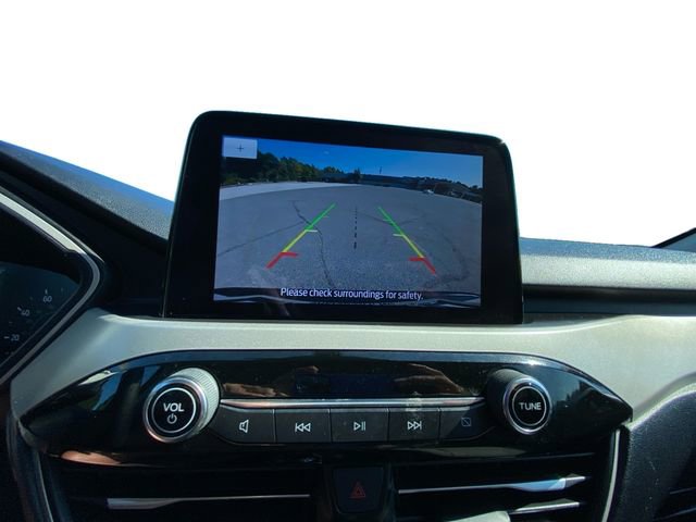 Used 2021 Ford Escape SE image 25