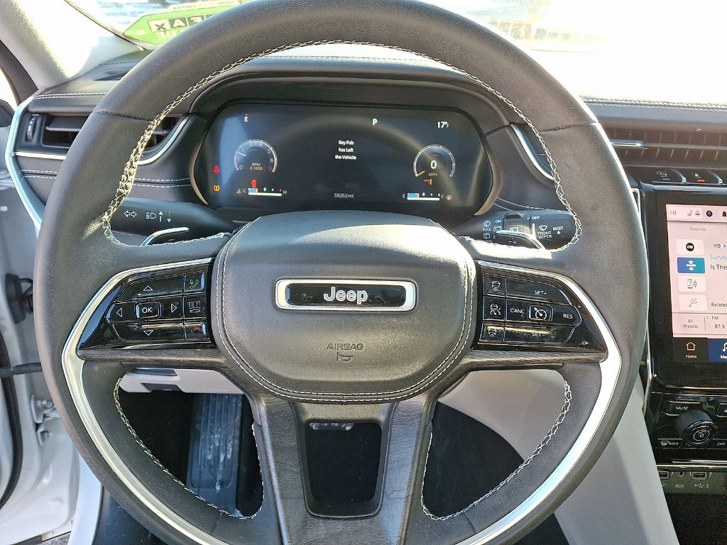 Certified 2023 Jeep Grand Cherokee Overland image 16