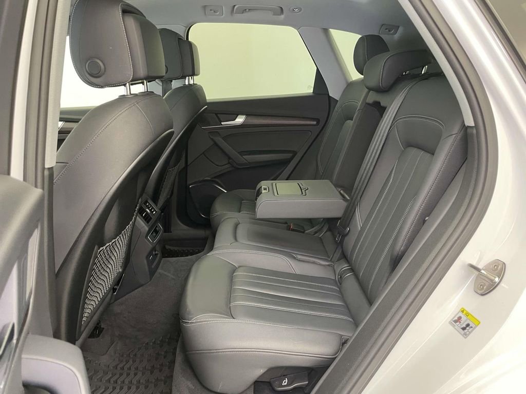 Certified 2023 Audi Q5 2.0T Premium w/ Convenience Package AWD/4WD image 19