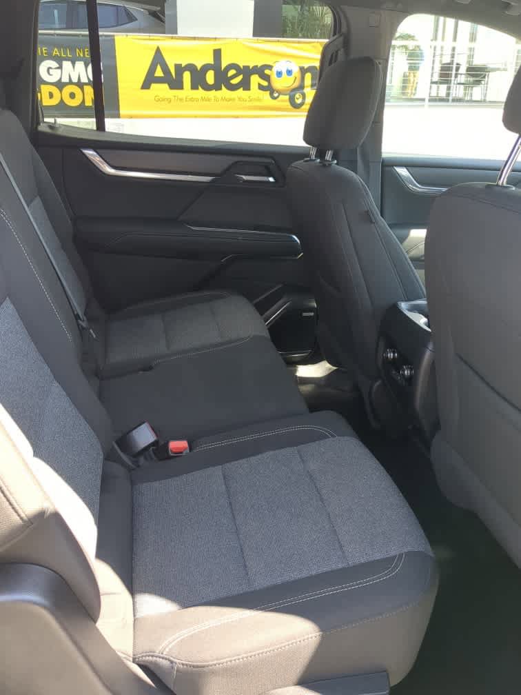 Used 2025 GMC Acadia Elevation image 20