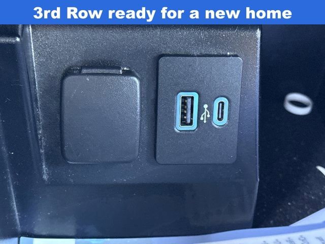 Used 2022 Ford Explorer XLT RWD image 32