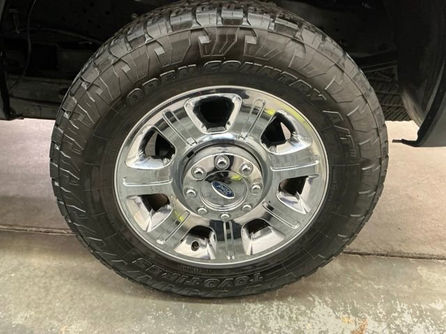 Used 2016 Ford F250 Lariat w/ Lariat Ultimate Package image 11