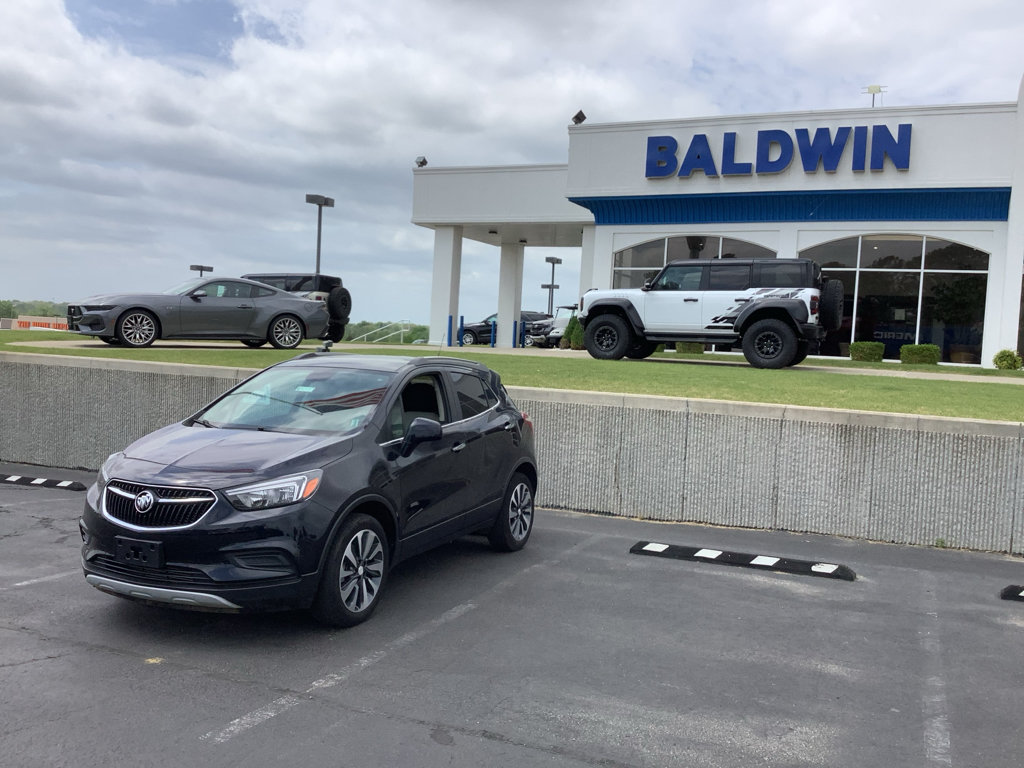 Used 2021 Buick Encore Preferred FWD image 3
