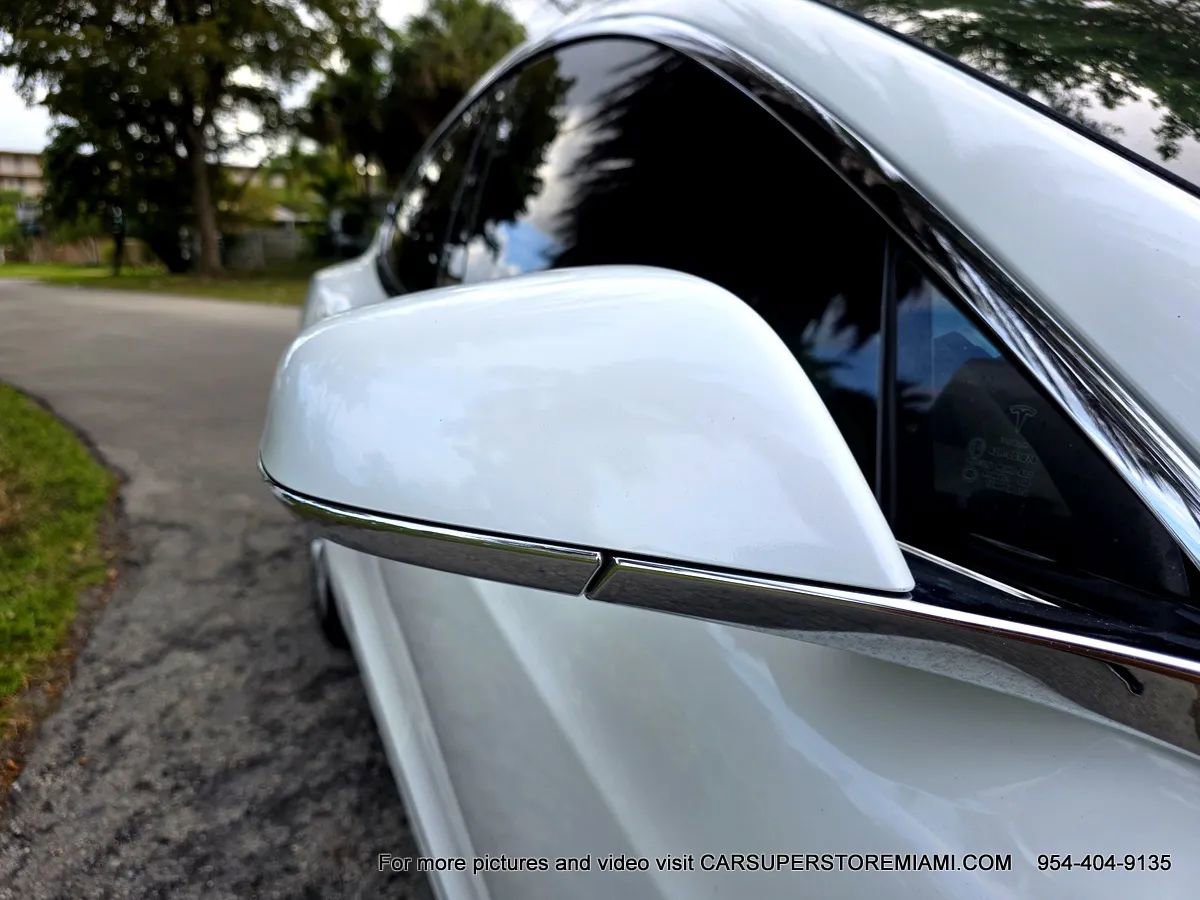 Used 2019 Tesla Model S 100D image 89