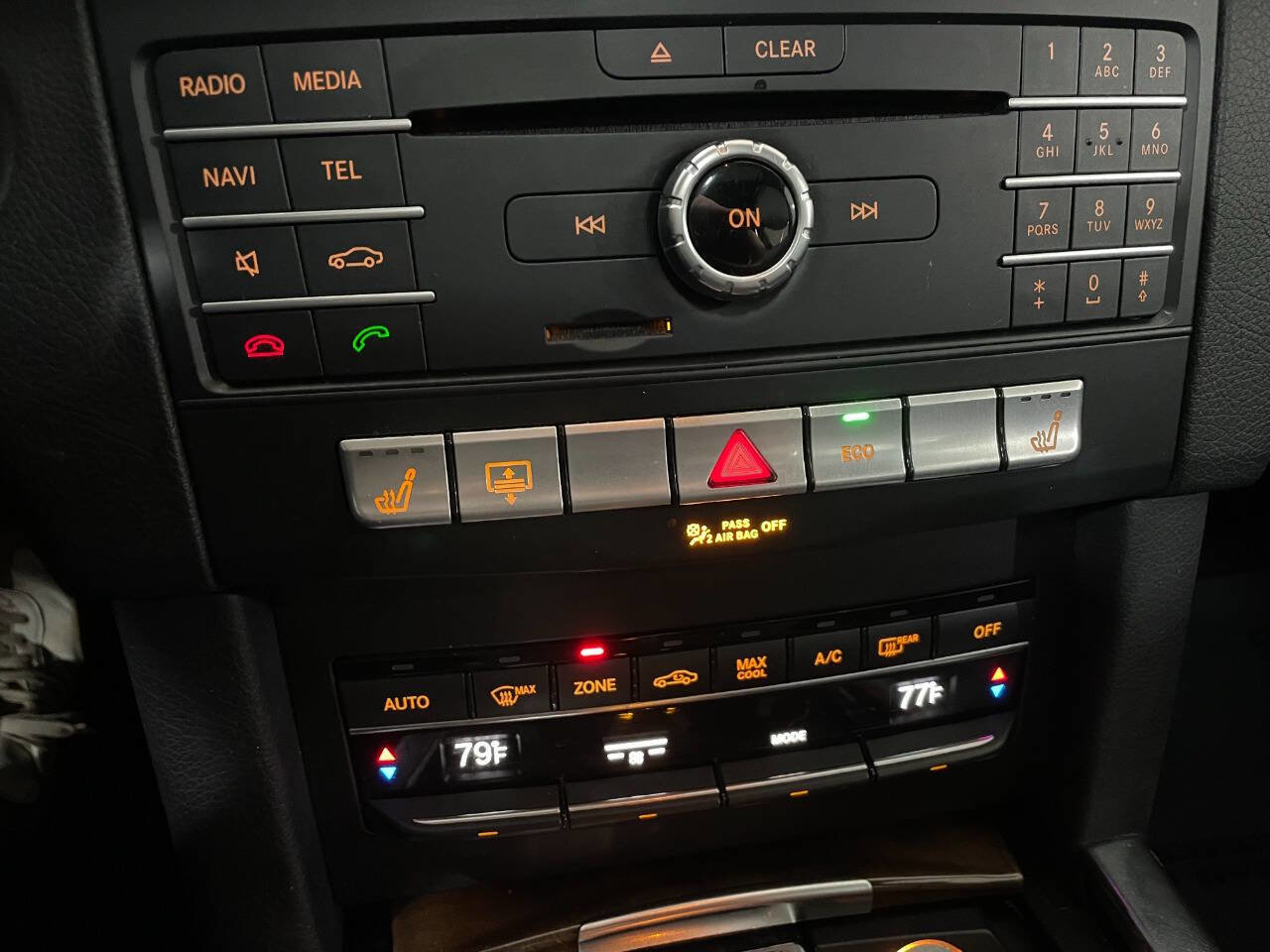 Used 2016 Mercedes-Benz E 350 4MATIC Sedan image 36