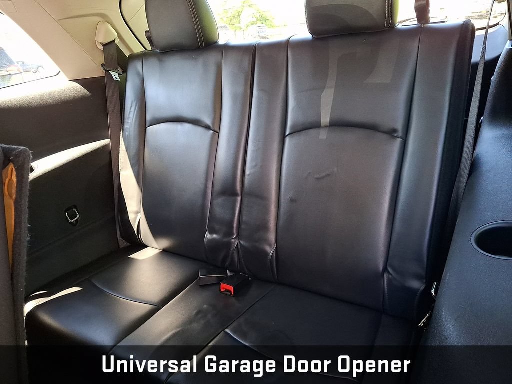 Used 2018 Dodge Journey Crossroad w/ Driver Convenience Group FWD image 14