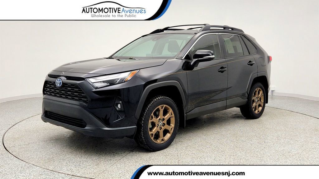 Used 2024 Toyota RAV4 AWD Hybrid image 1