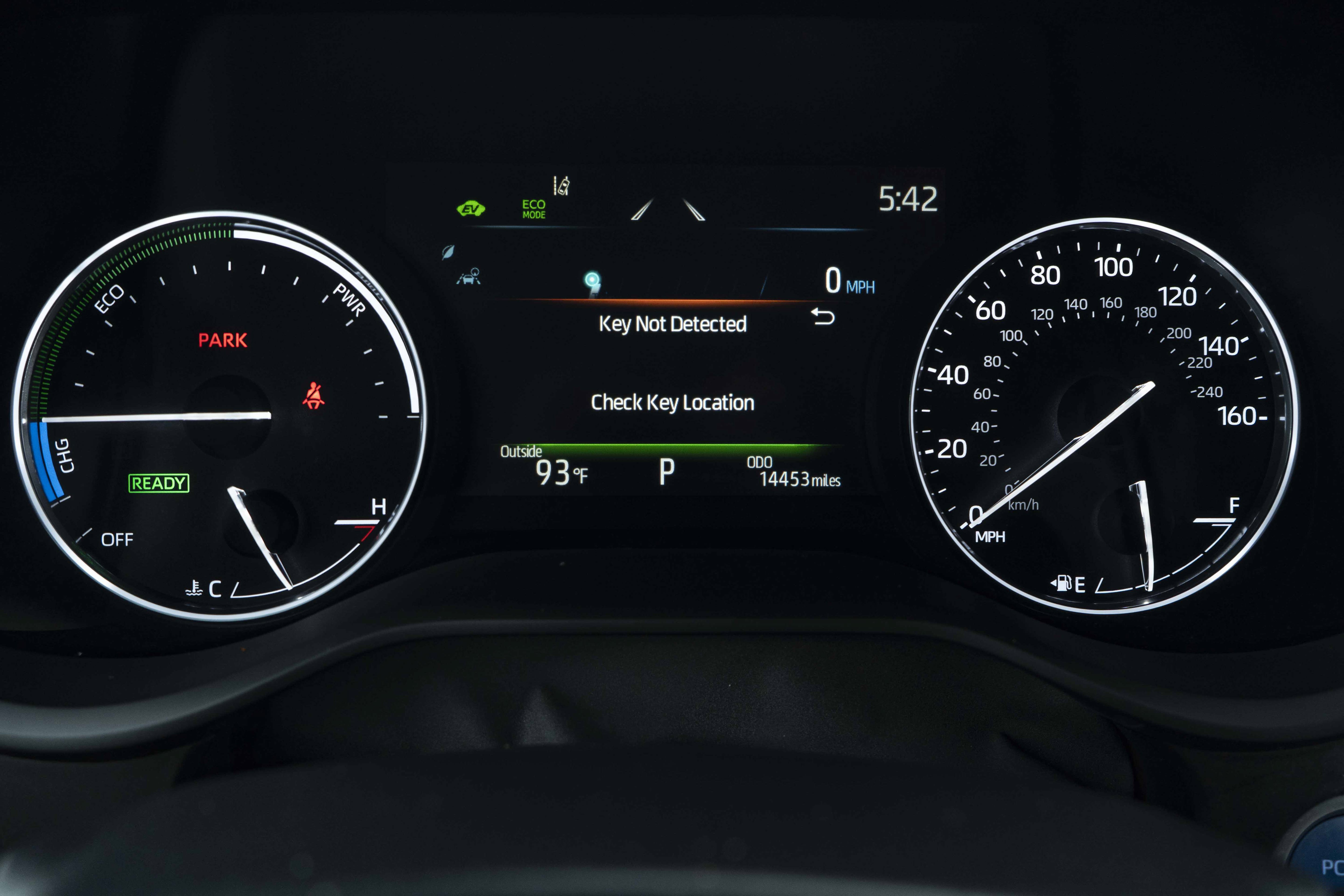 Used 2024 Toyota Sienna Platinum FWD image 25