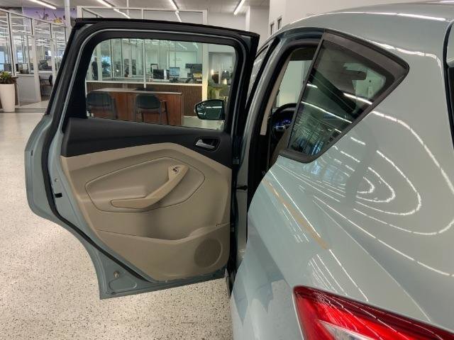 Used 2013 Ford C-MAX SE FWD image 28