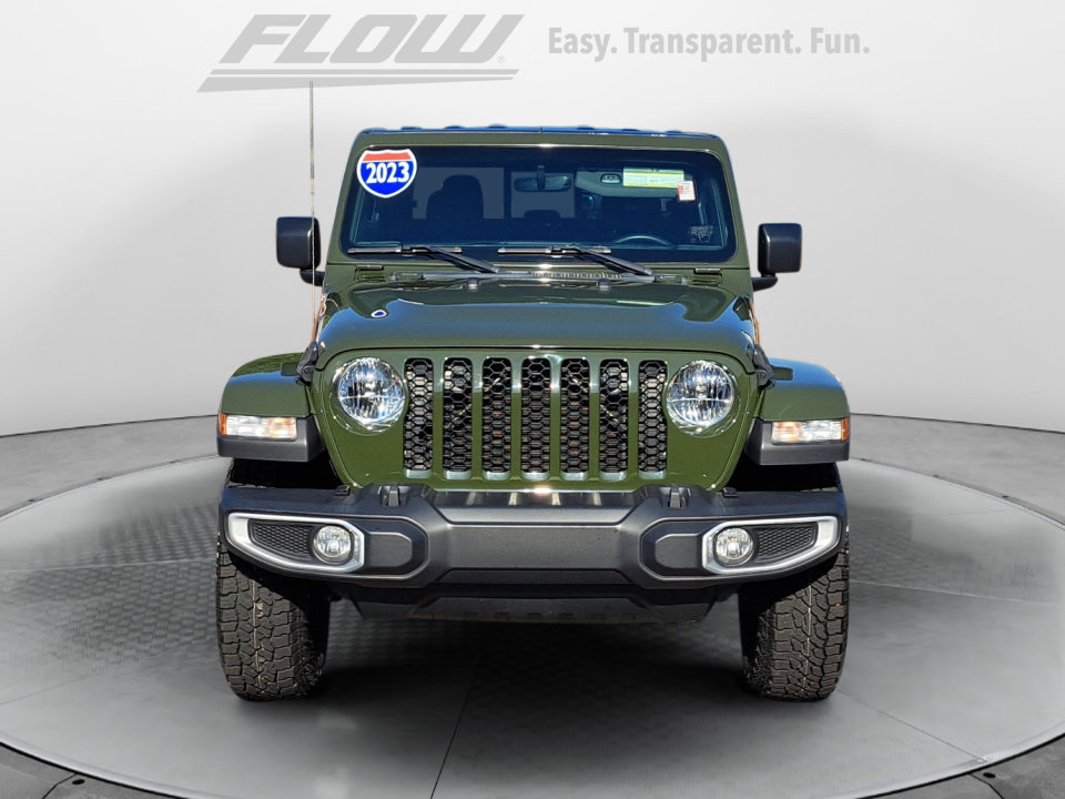 Used 2023 Jeep Gladiator Sport AWD/4WD image 3