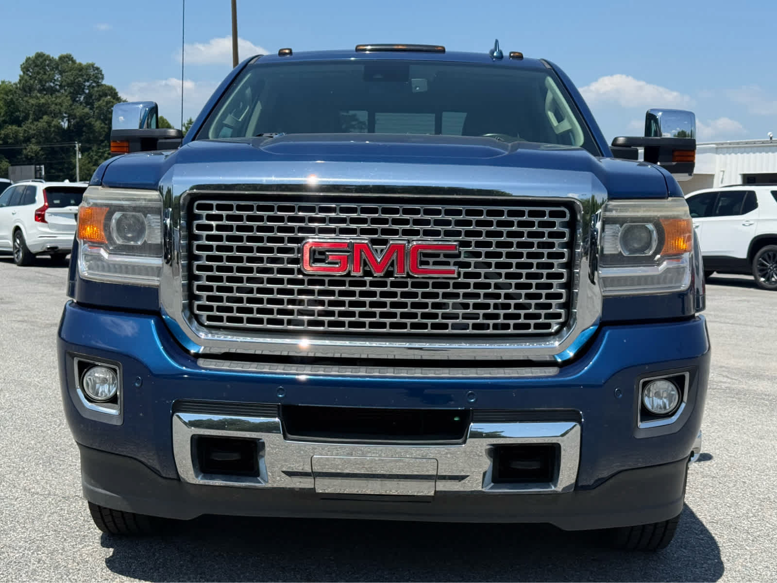 Used 2016 GMC Sierra 3500 Denali w/ Duramax Plus Package AWD/4WD image 9