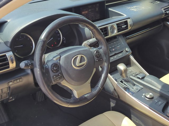 Used 2015 Lexus IS 250 w/ Navigation System Package RWD image 9