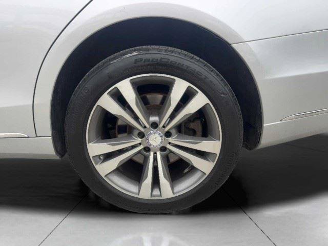Used 2014 Mercedes-Benz S 550 Sedan image 59