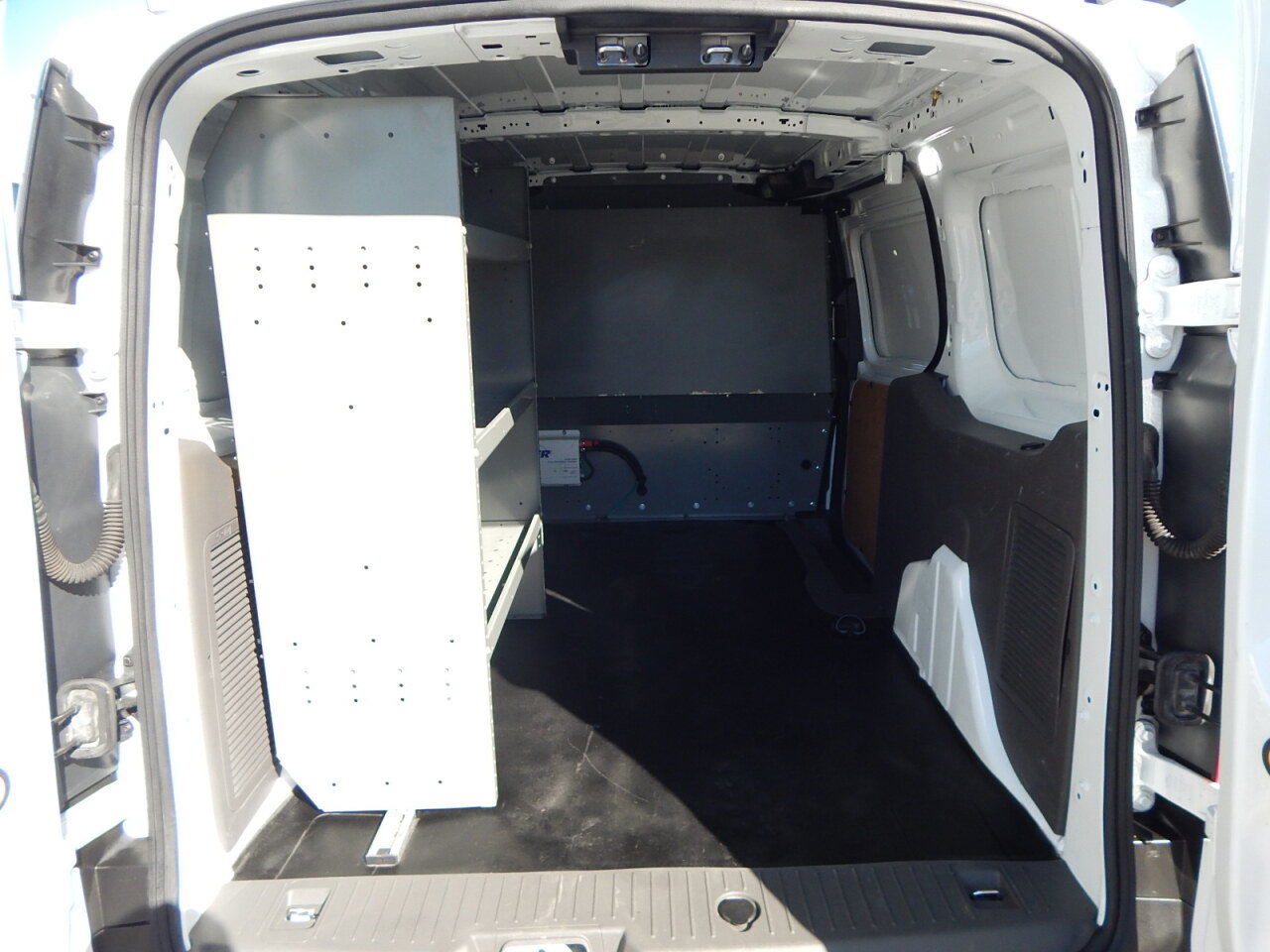 Used 2020 Ford Transit Connect XL image 12