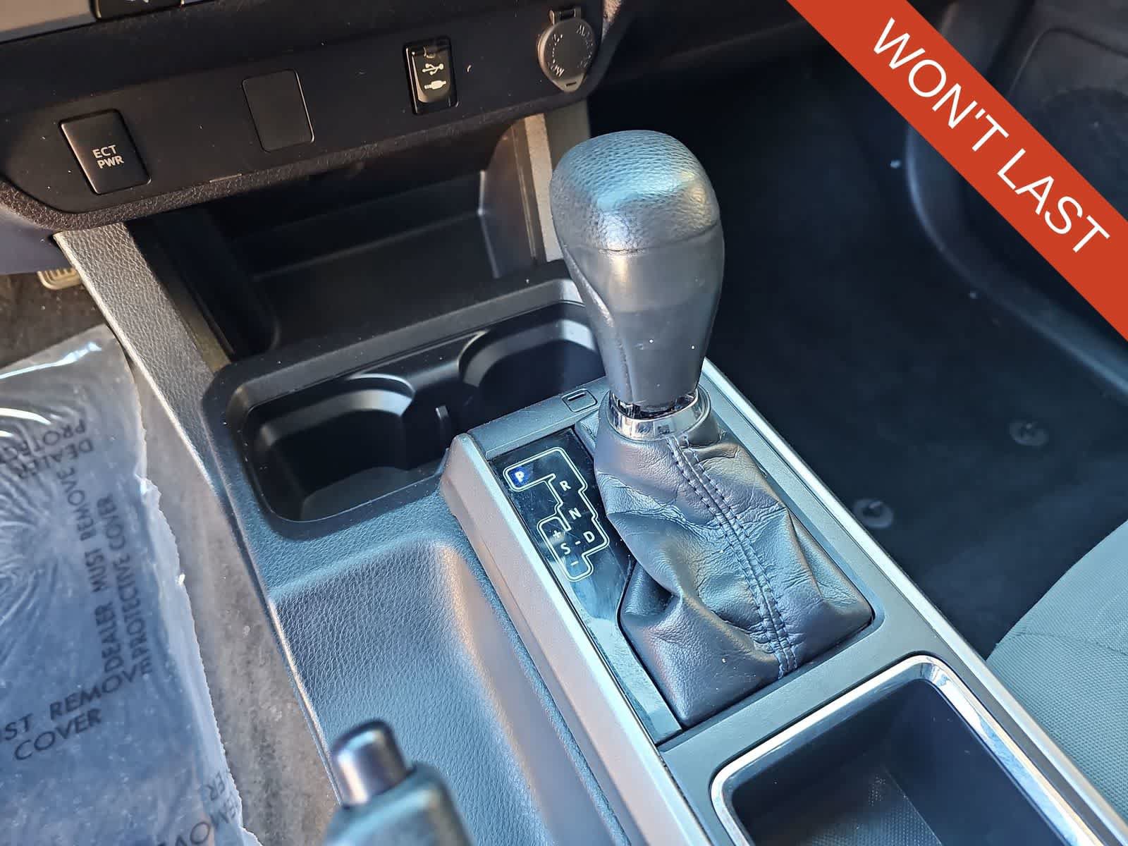 Used 2019 Toyota Tacoma SR5 RWD image 21