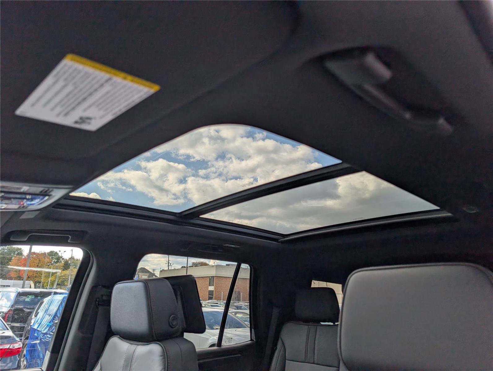 New 2026 Chevrolet Tahoe RST w/ Advanced Technology Package AWD/4WD image 32