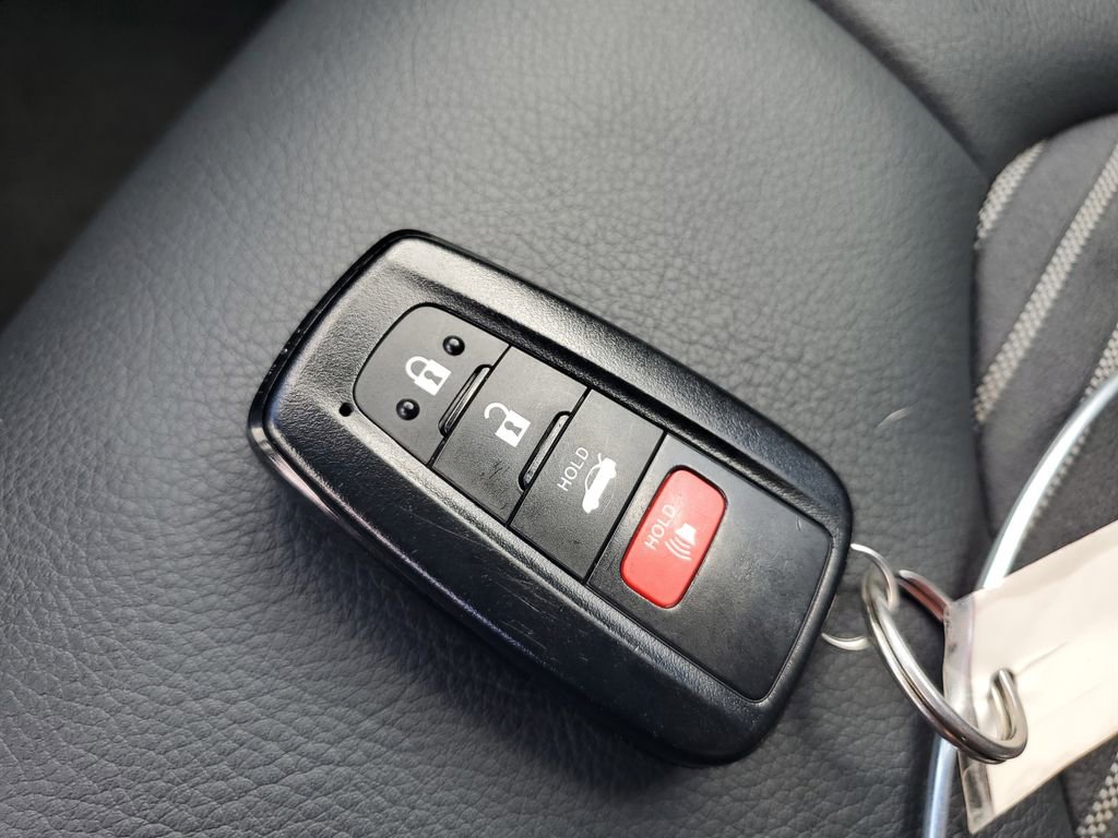 Certified 2023 Toyota Camry SE w/ Convenience Package image 28