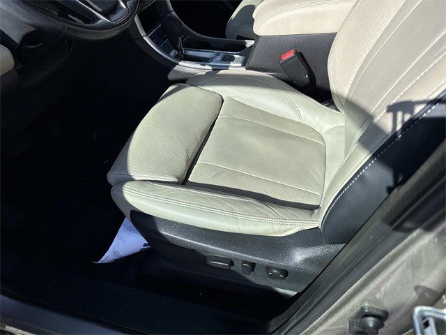 Used 2019 Subaru Ascent Limited w/ Popular Package #3 image 15