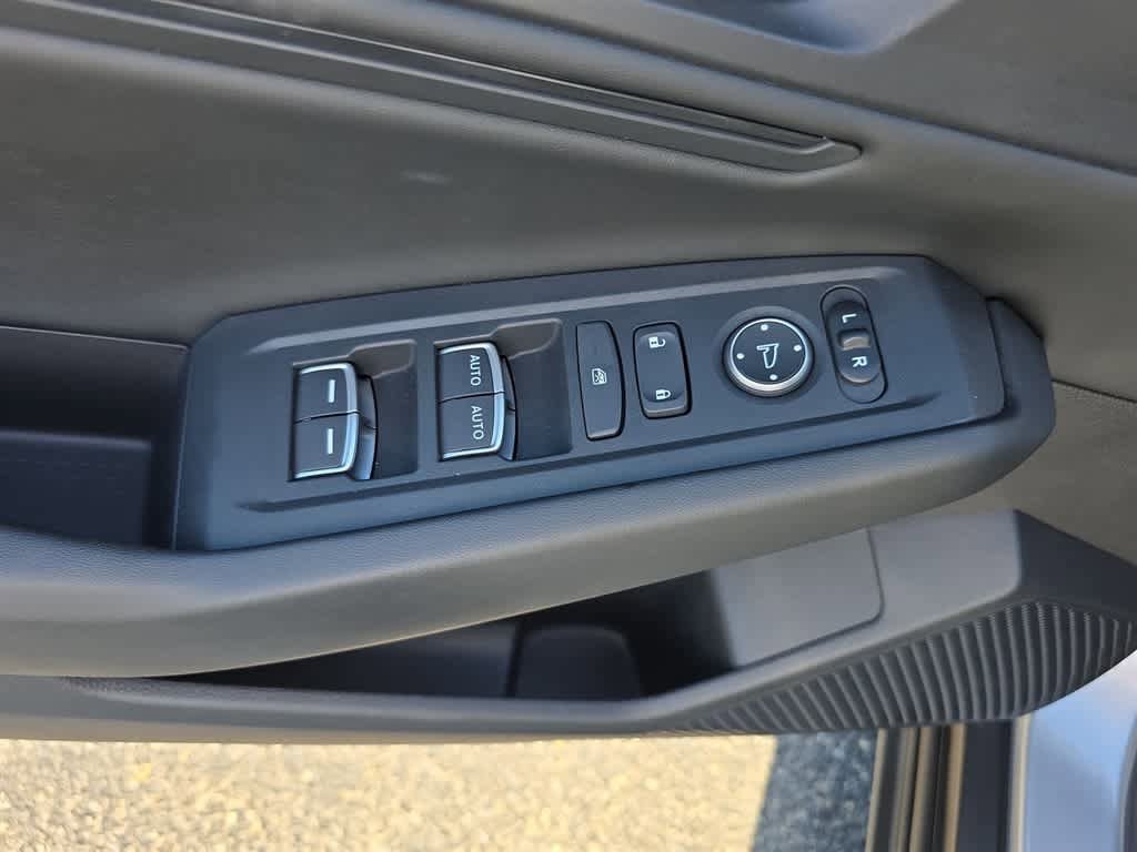 Used 2023 Honda Accord EX image 18