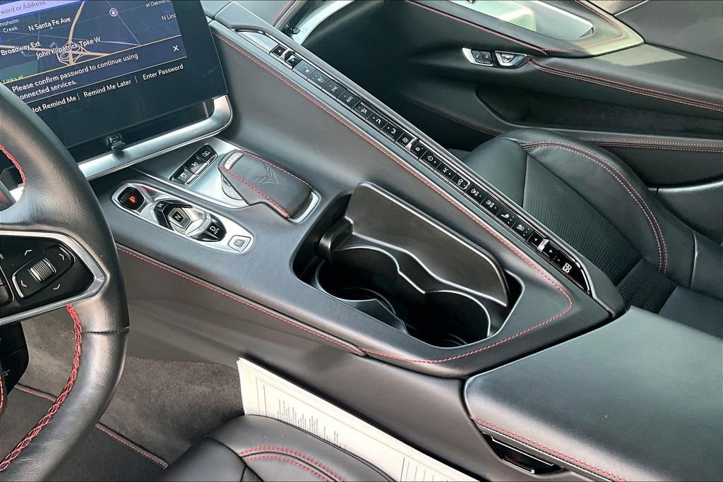 Used 2022 Chevrolet Corvette Stingray Premium Cpe w/ Z51 Performance Package RWD image 14