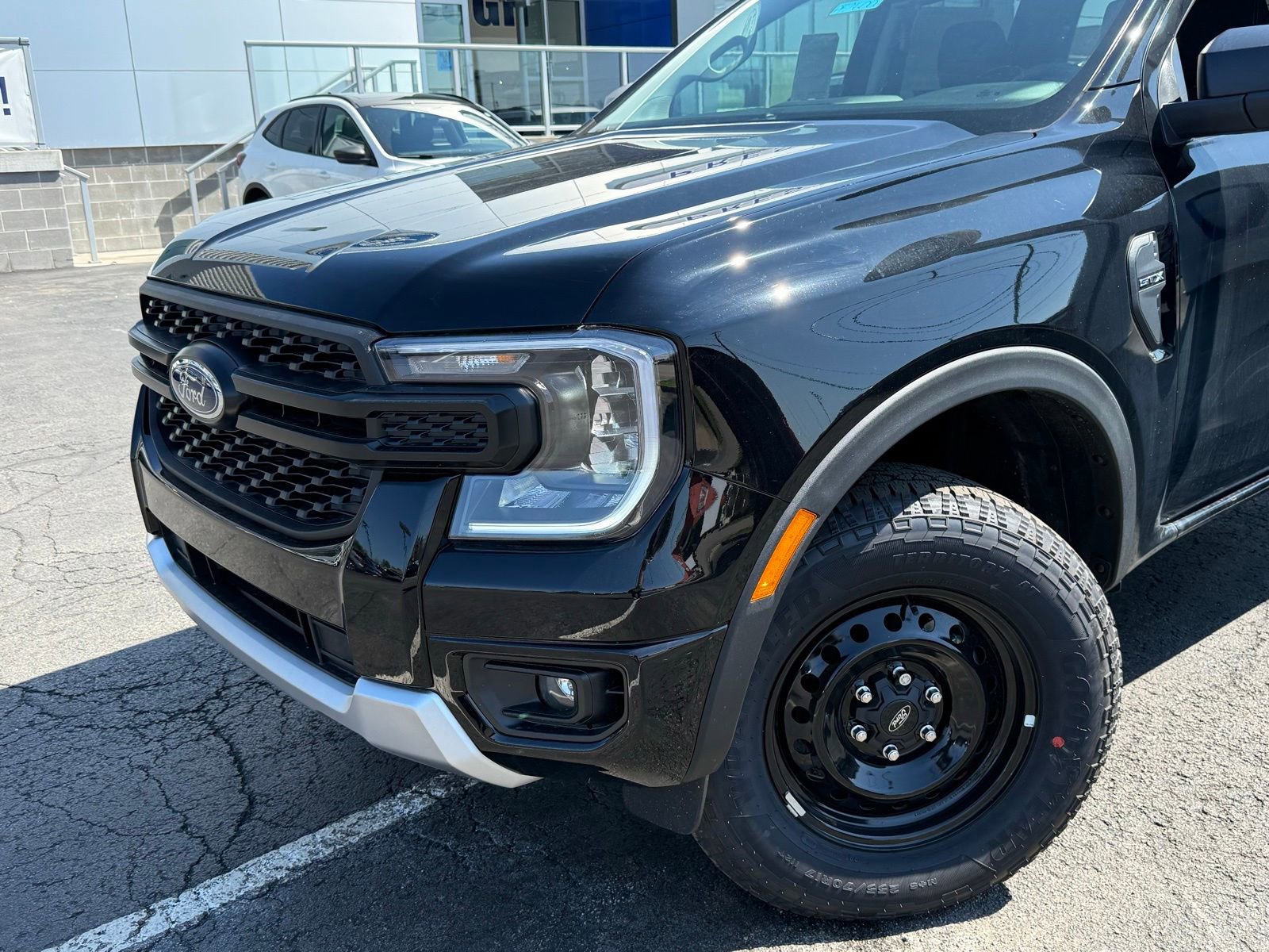 New 2026 Ford Ranger XL w/ FX4 Off-Road Package AWD/4WD image 16