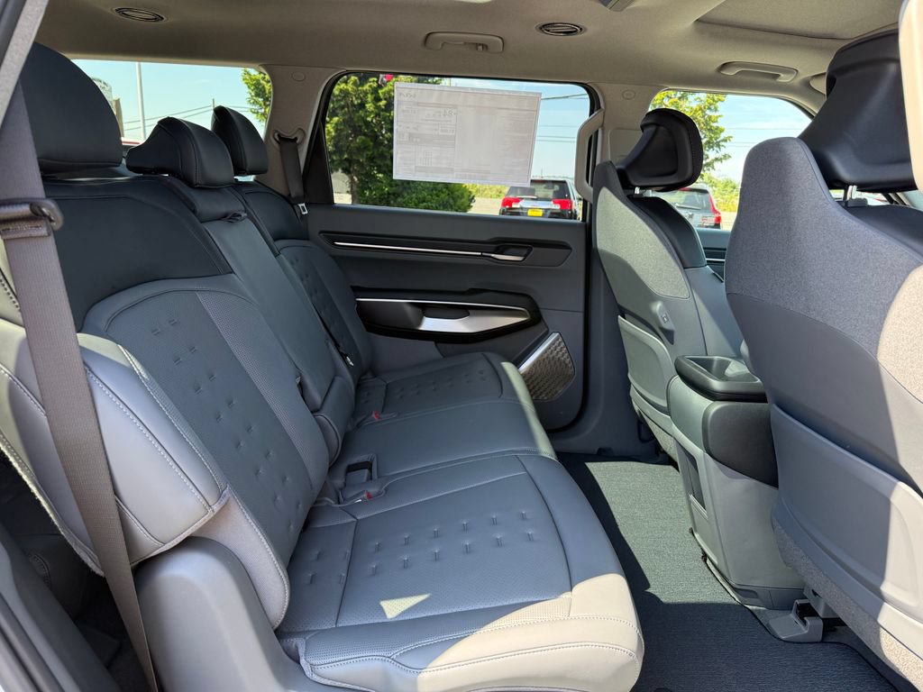 New 2026 Kia EV9 Wind AWD/4WD image 13
