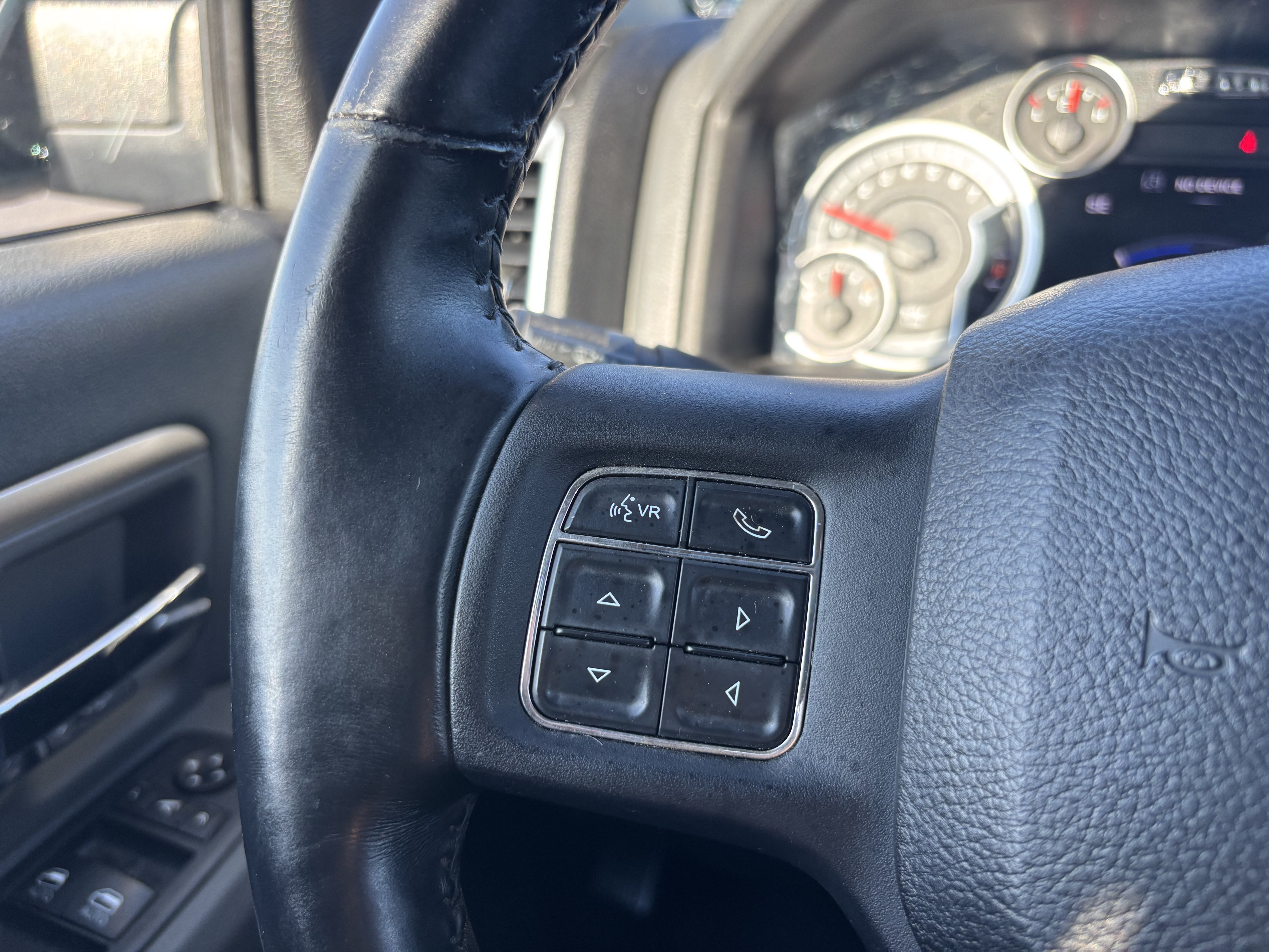 Used 2016 RAM 2500 Big Horn w/ Black Appearance Group AWD/4WD image 21