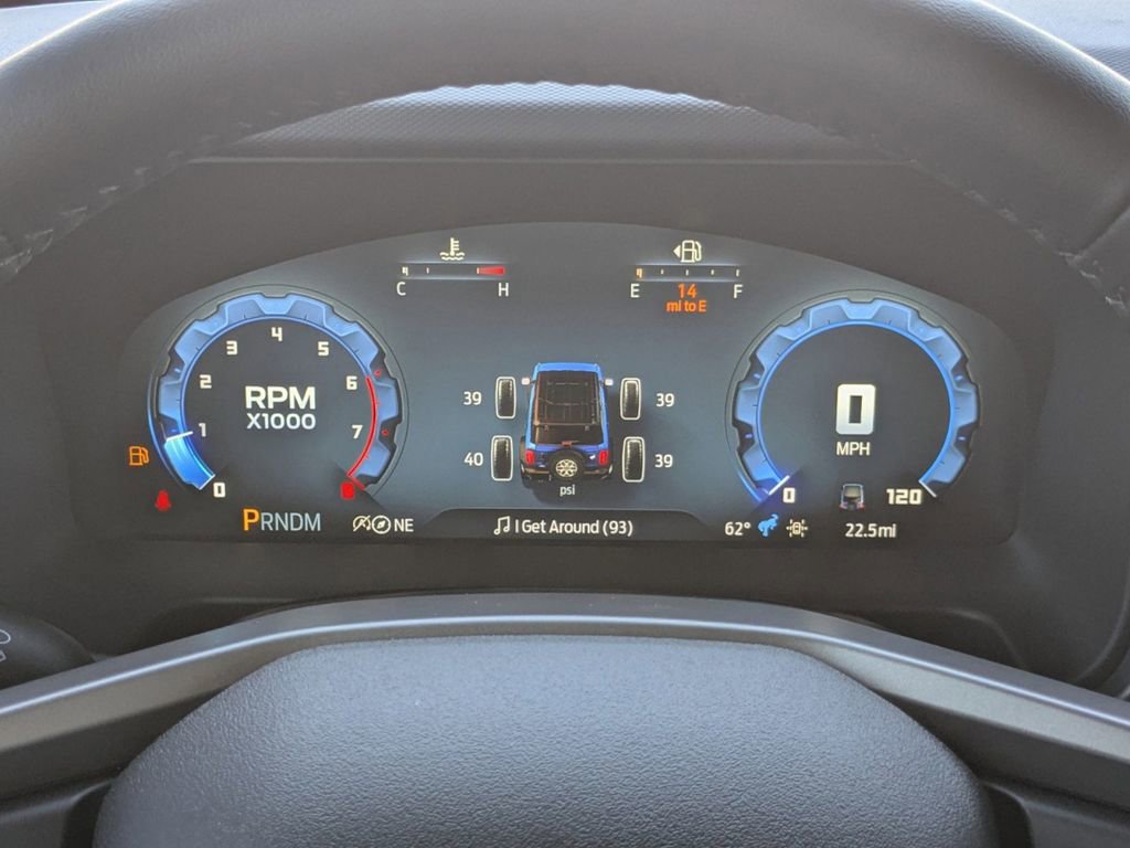 New 2025 Ford Bronco Badlands image 28