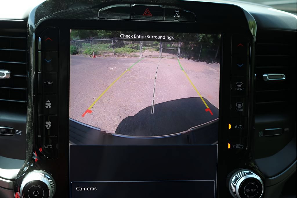 New 2027 RAM 3500 Tradesman AWD/4WD image 23