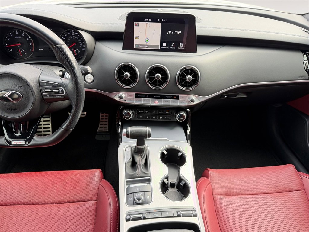 Used 2019 Kia Stinger GT1 image 11