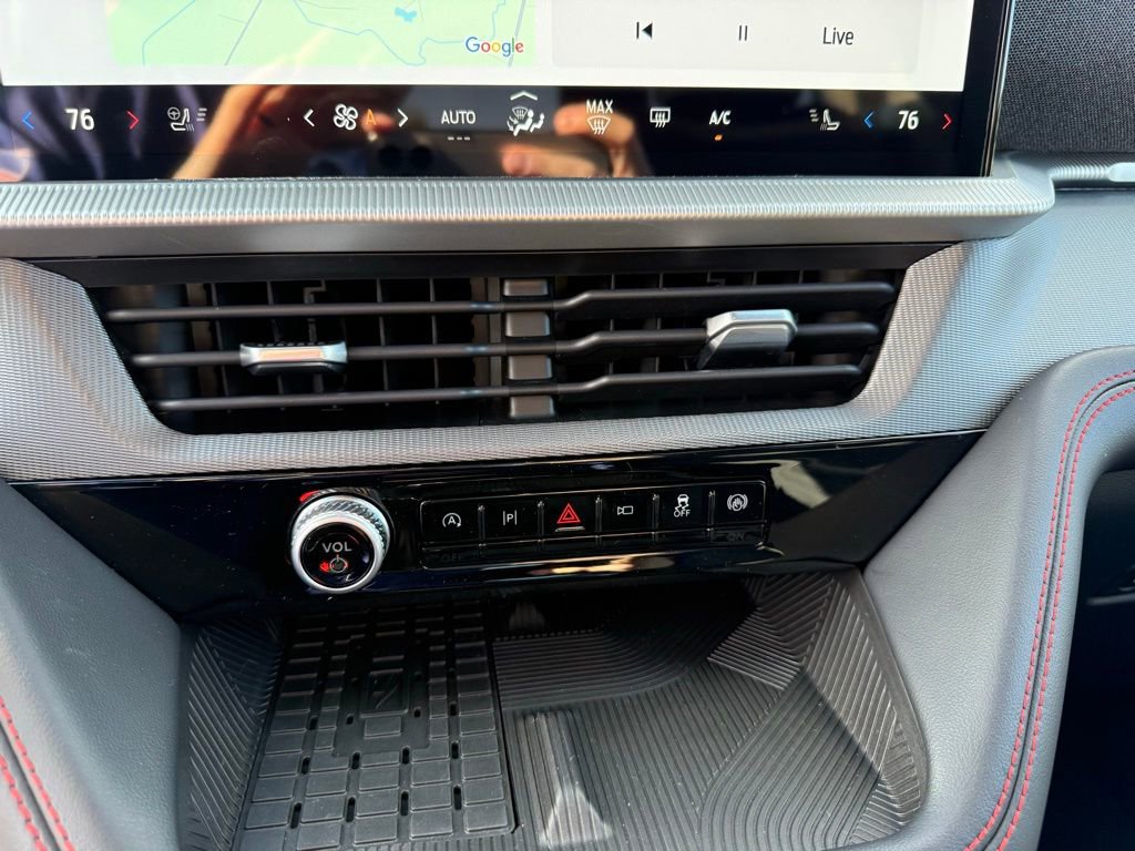 New 2025 Ford Explorer ST-Line w/ Premium Package image 15