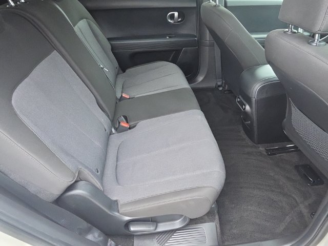 Used 2024 Hyundai Ioniq 5 SEL RWD image 17