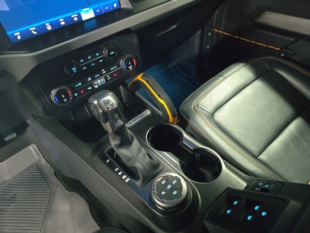 Used 2022 Ford Bronco Badlands image 25