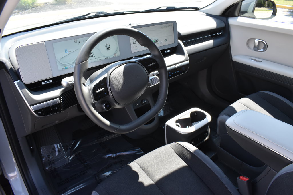 Used 2024 Hyundai Ioniq 5 SEL AWD/4WD image 14