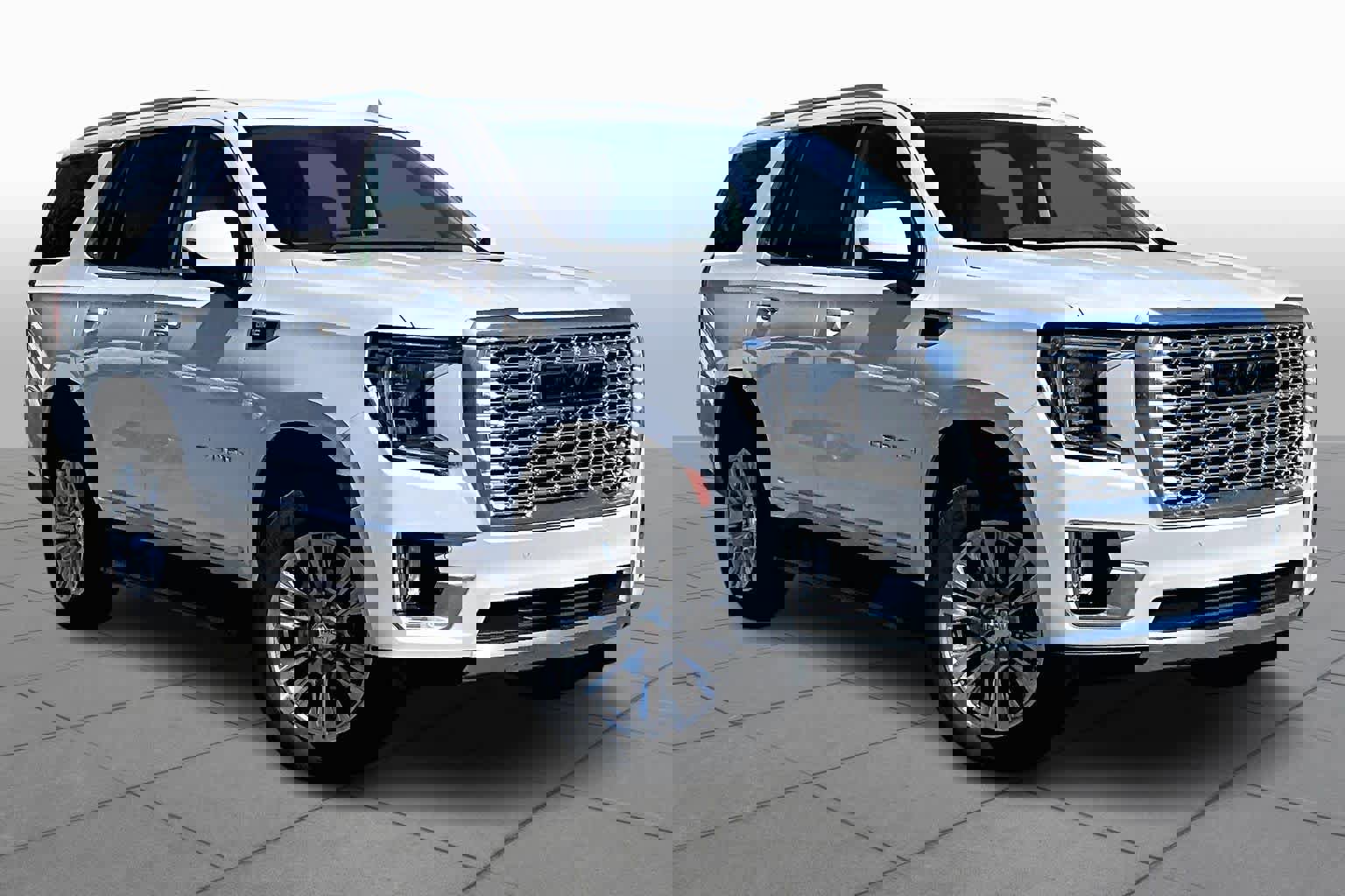 Used 2024 GMC Yukon Denali image 2