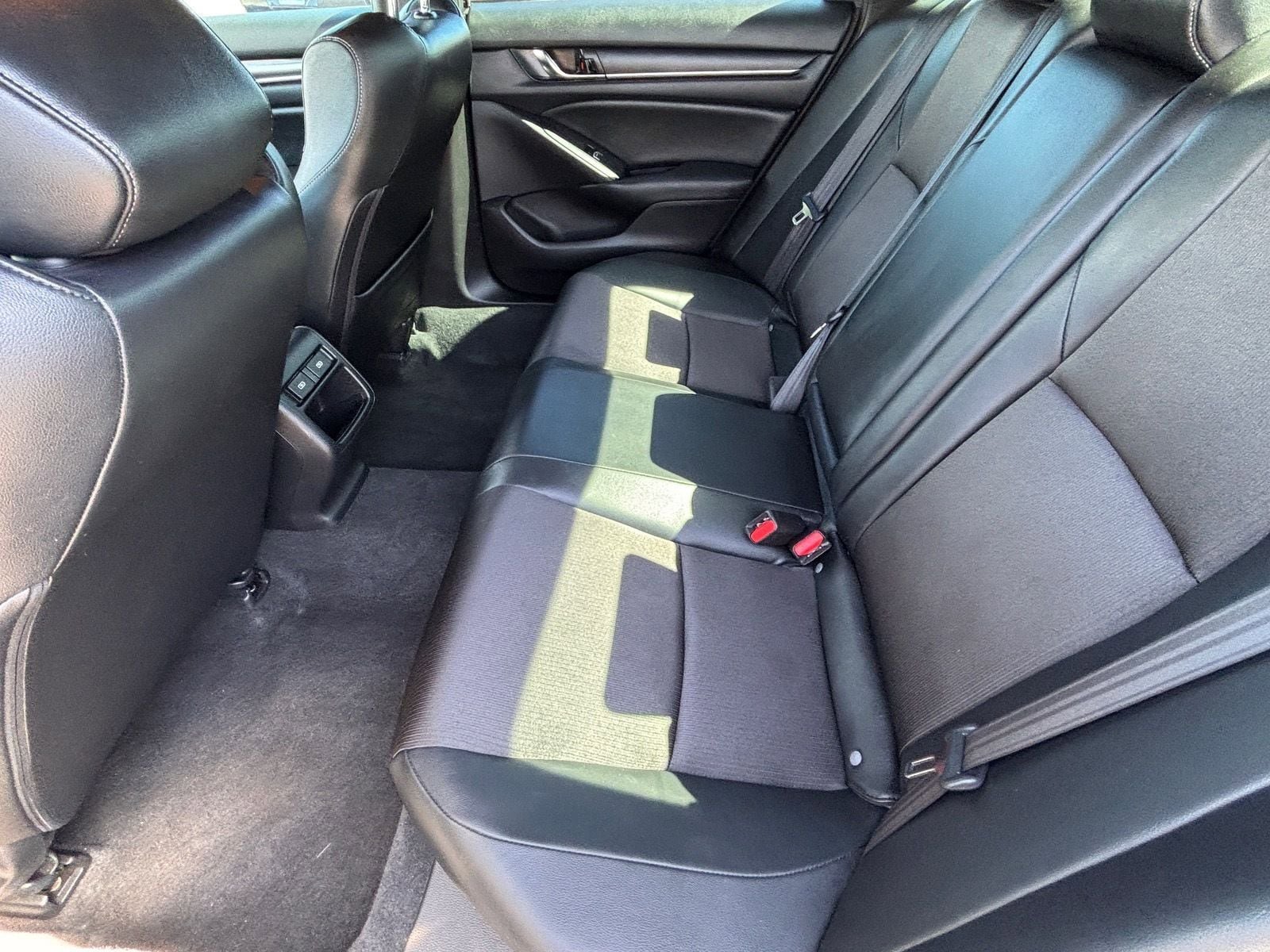Certified 2022 Honda Accord Sport image 16
