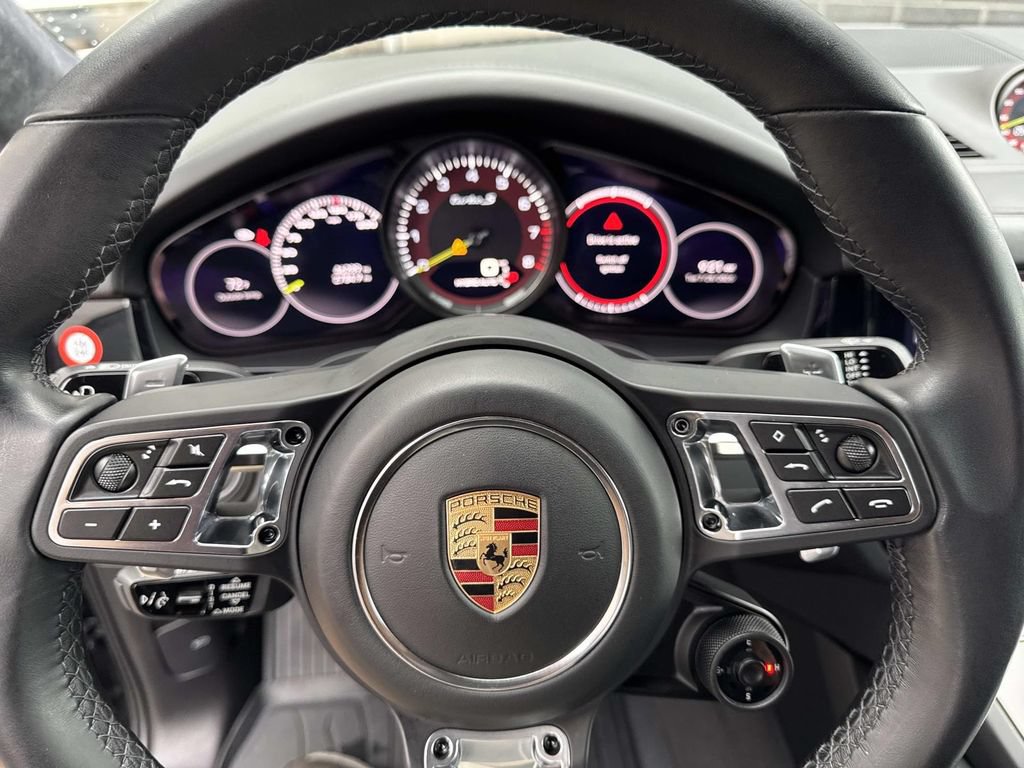 Used 2022 Porsche Cayenne Turbo S AWD/4WD image 29