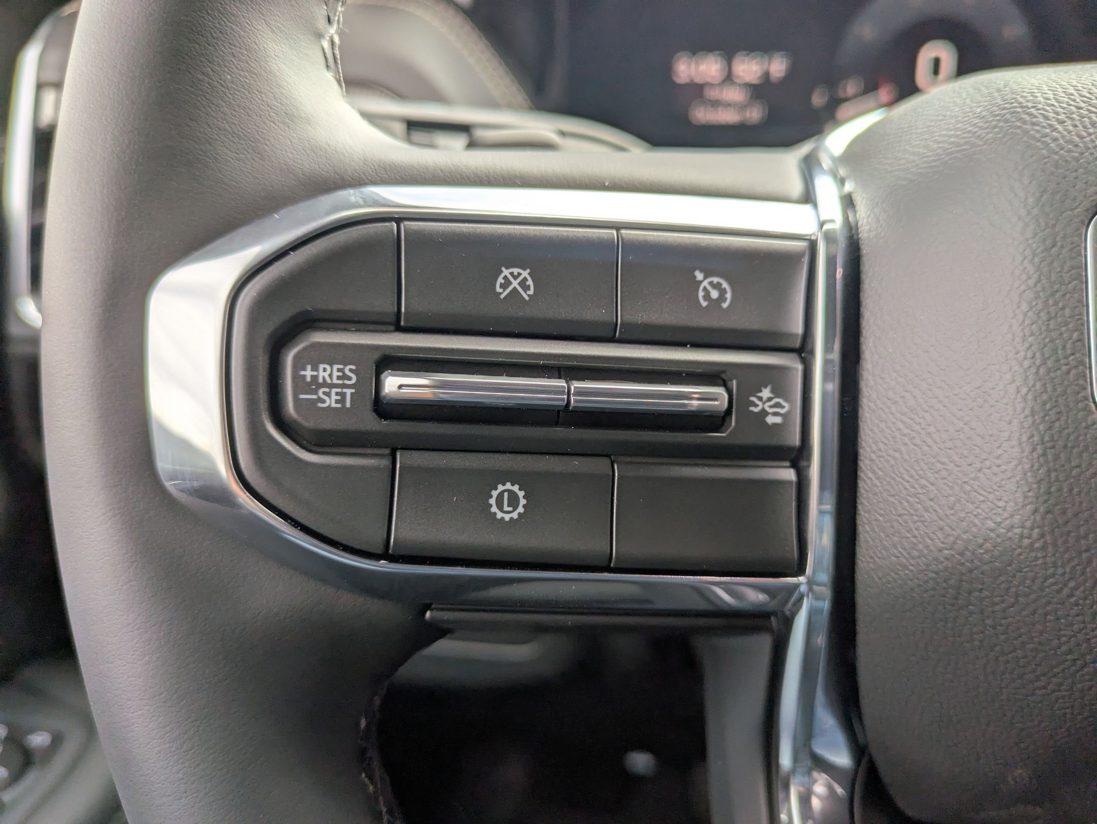 New 2026 GMC Yukon Elevation image 19