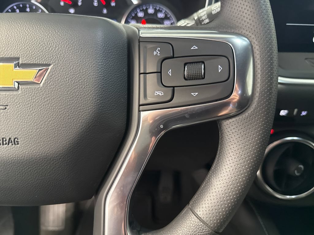 New 2026 Chevrolet Blazer LT FWD image 4