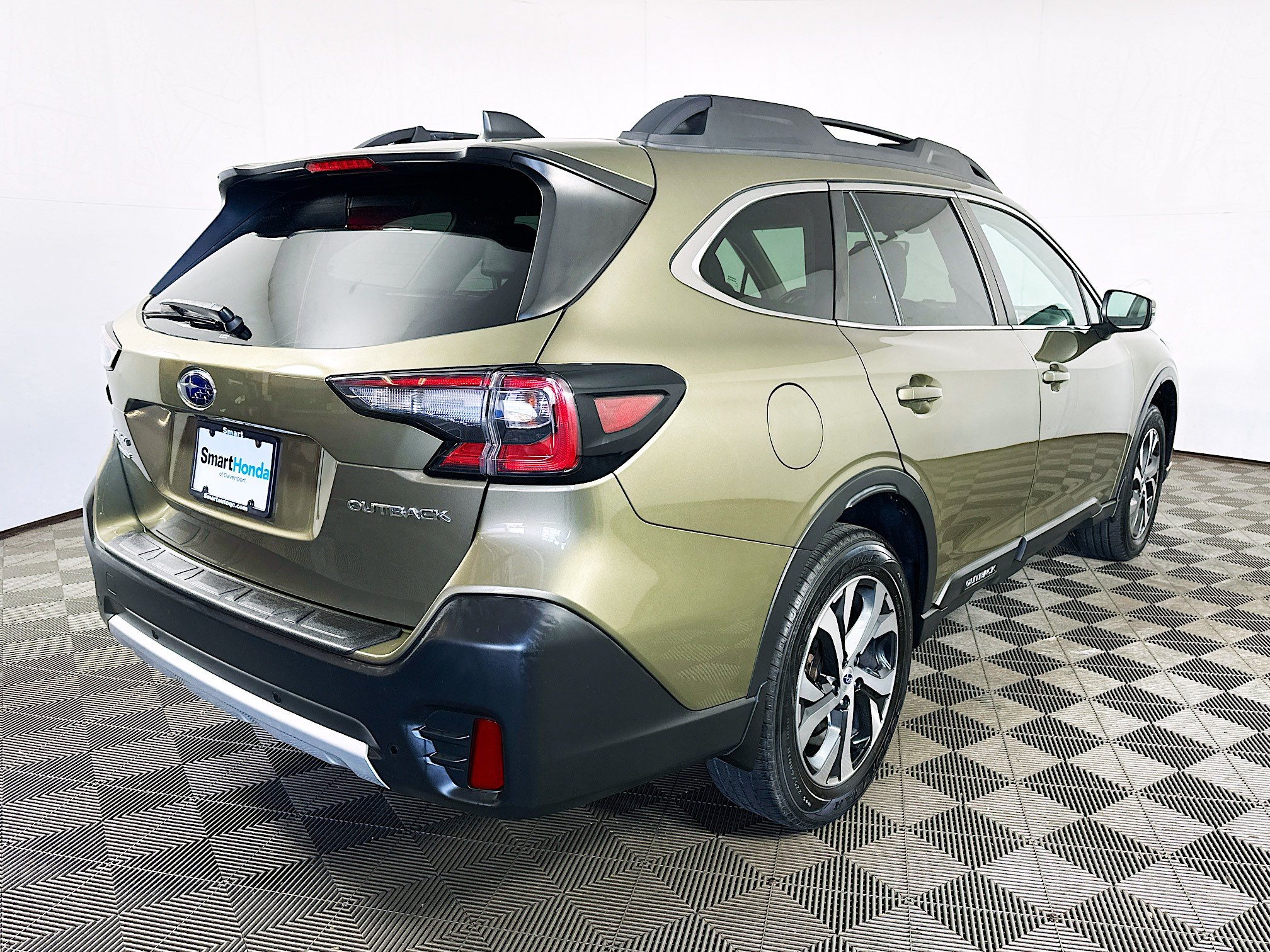 Used 2022 Subaru Outback Limited AWD/4WD image 7