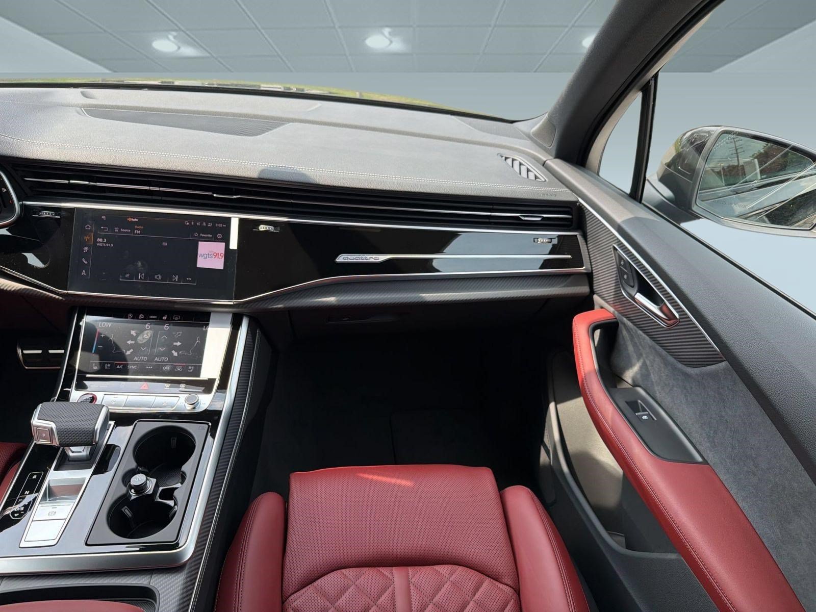 New 2026 Audi SQ7 Premium Plus AWD/4WD image 30