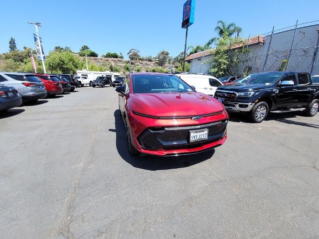 Used 2024 Chevrolet Equinox EV RS w/ LPO, Active Package FWD image 2