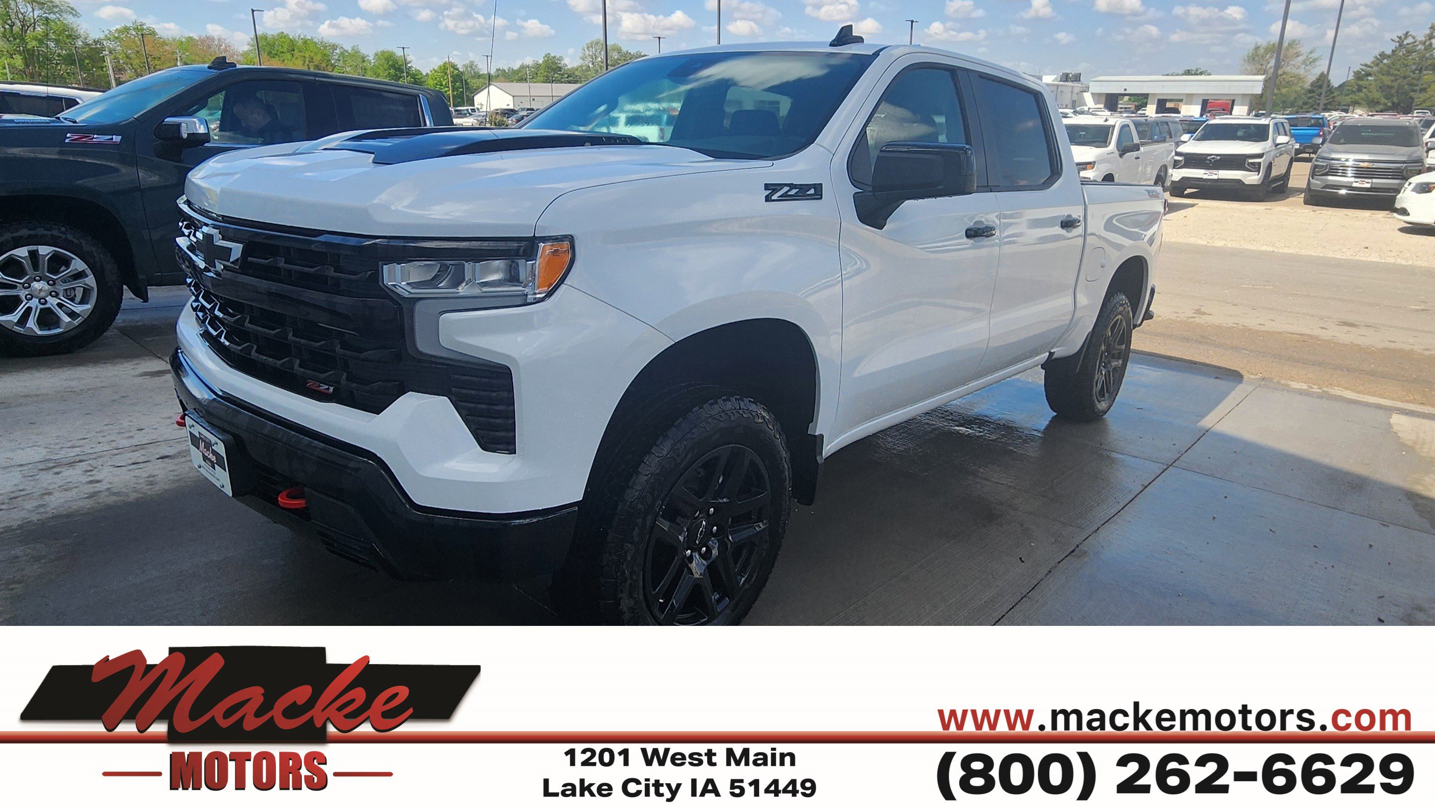 New 2025 Chevrolet Silverado 1500 LT Trail Boss w/ Convenience Package II image 1